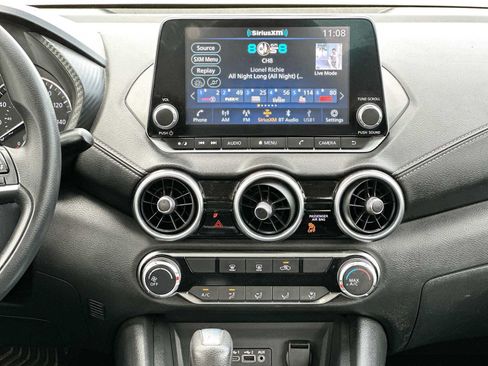 Used 2025 Nissan Sentra SV FWD image 26