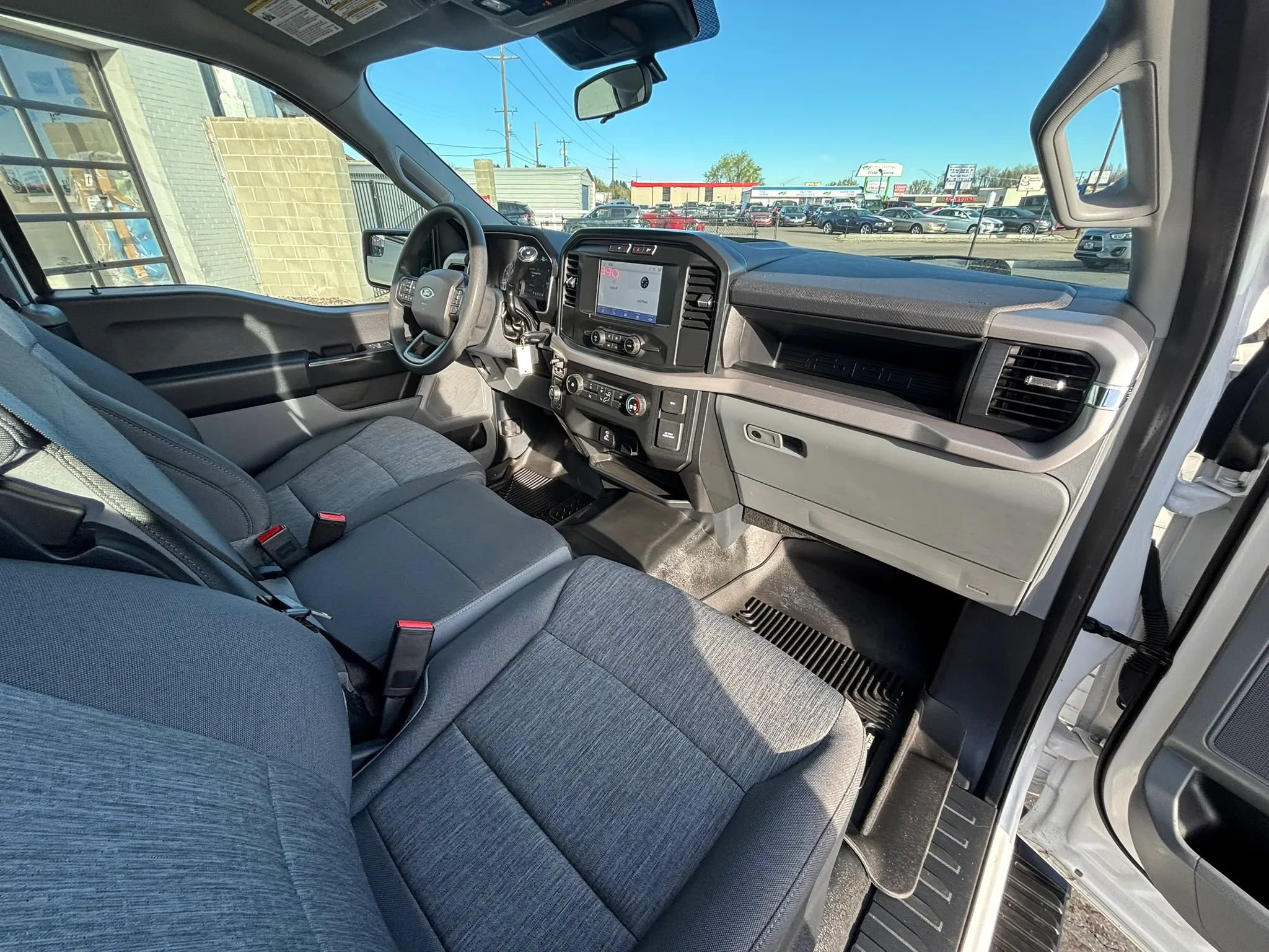 Used 2022 Ford F150 XL w/ Equipment Group 101A High AWD/4WD image 14