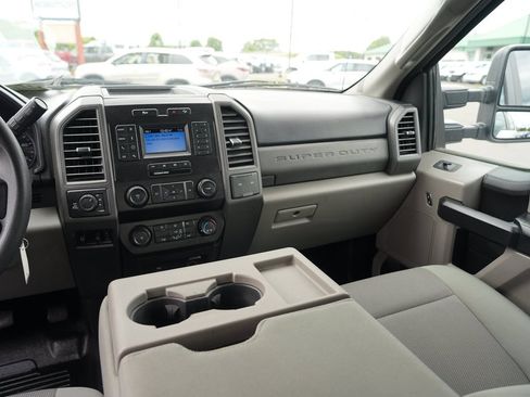 Used 2020 Ford F350 XL w/ Power Equipment Group AWD/4WD image 22