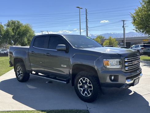 Used 2016 GMC Canyon SLE w/ All Terrain Package AWD/4WD image 7