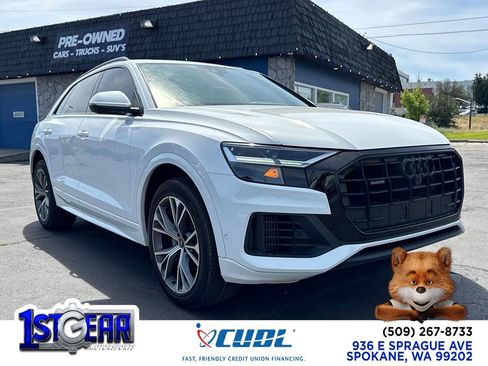 Used 2021 Audi Q8 Premium w/ Black Optic Package AWD/4WD image 1