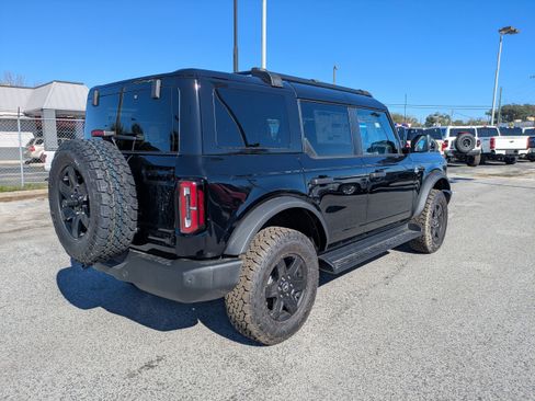 New 2025 Ford Bronco Outer Banks AWD/4WD image 4
