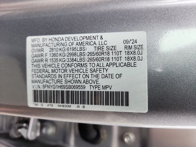 Used 2025 Honda Pilot TrailSport image 27