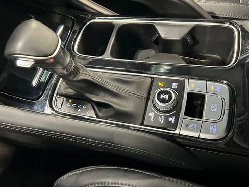 Used 2020 Kia Telluride SX w/ SX Prestige Package image 43