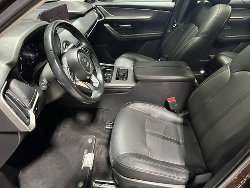 Used 2024 MAZDA CX-90 Plug-In Hybrid w/ Premium Pkg image 12