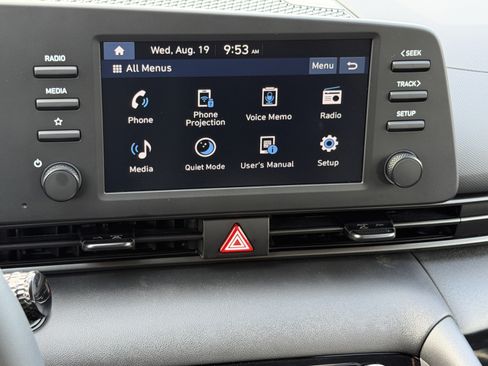 New 2026 Hyundai Elantra SEL Sport FWD image 21