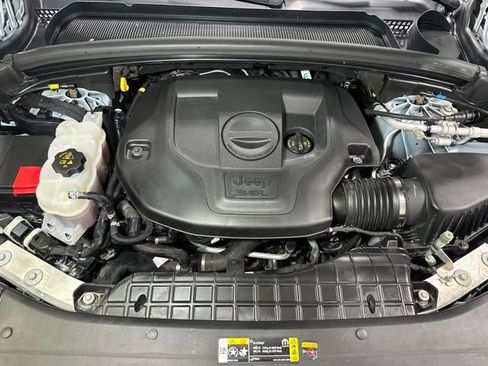 Used 2024 Jeep Grand Cherokee Summit w/ Adv Protech Group IV AWD/4WD image 12