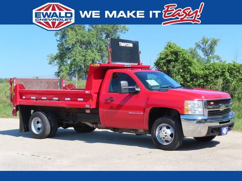 Used 2009 Chevrolet Silverado 3500 W/T RWD image 1