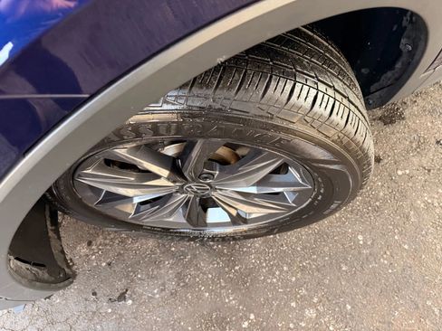 Used 2022 Volkswagen Tiguan SE image 39