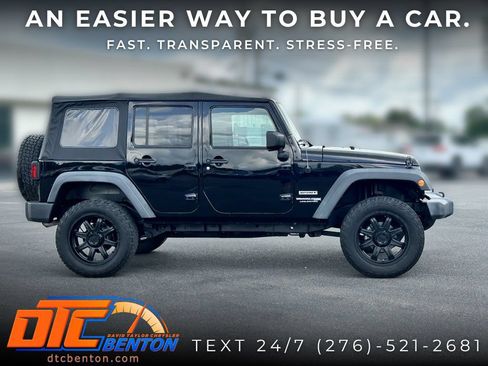 Used 2018 Jeep Wrangler Unlimited Sport S AWD/4WD image 4