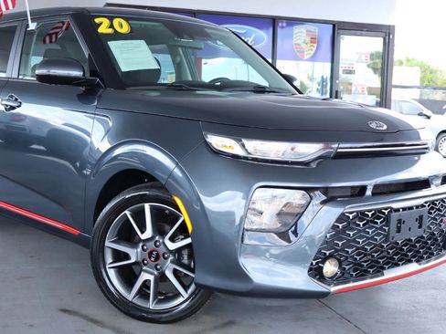 Used 2020 Kia Soul GT-Line w/ GT 2.0L Power Sunroof Package FWD image 2