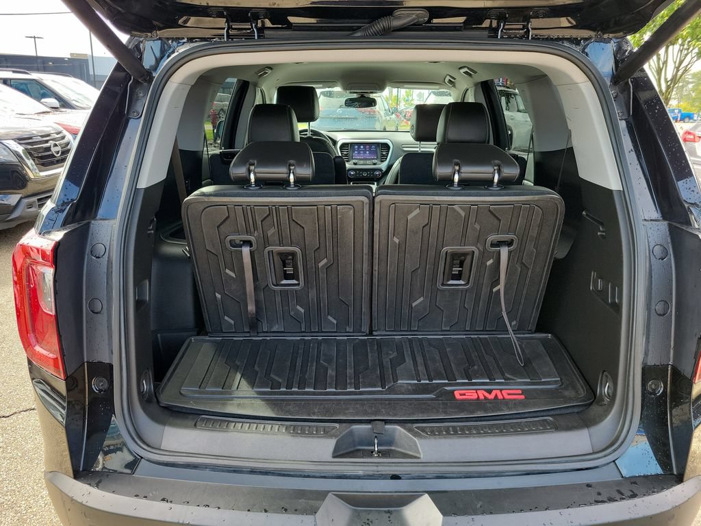 Used 2023 GMC Acadia SLT w/ Elevation Edition AWD/4WD image 8
