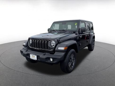 Used 2025 Jeep Wrangler Unlimited Sport AWD/4WD image 15