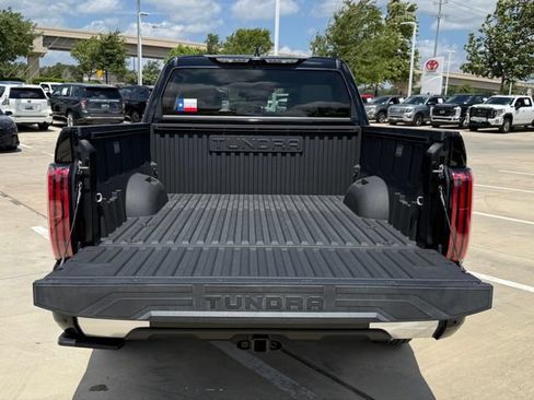 Used 2023 Toyota Tundra Limited AWD/4WD image 31