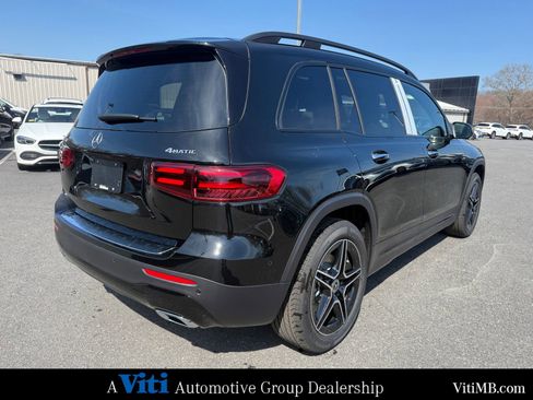 New 2026 Mercedes-Benz GLB 250 4MATIC image 8