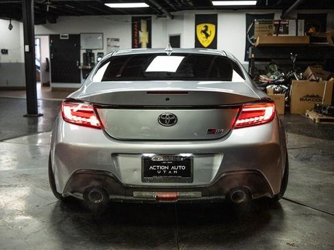 Used 2023 Toyota GR86 image 6