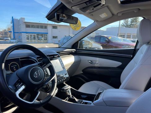 Used 2023 Hyundai Tucson SEL w/ Convenience Package image 14