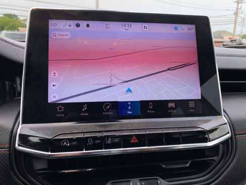 Certified 2022 Jeep Compass Trailhawk w/ Trailhawk Elite Group image 12