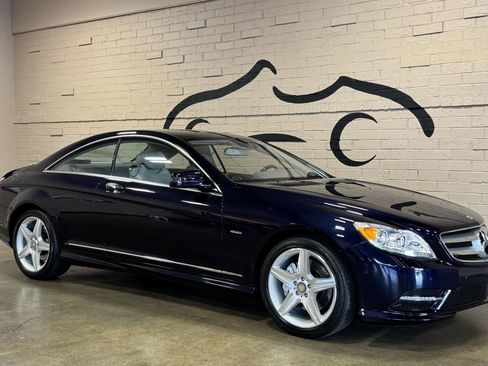 Used 2011 Mercedes-Benz CL 550 4MATIC image 2