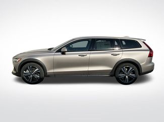 New 2026 Volvo V60 B5 Cross Country Plus w/ Climate Package video 2