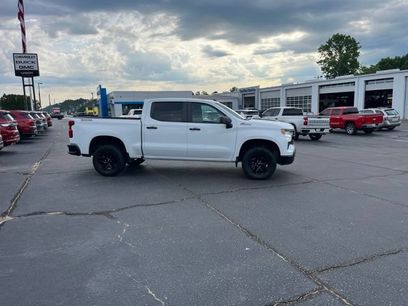 Used 2022 Chevrolet Silverado 1500 LT Trail Boss w/ Convenience Package II