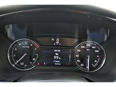 Certified 2025 Cadillac XT5 Luxury image 13