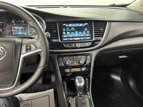 Used 2018 Buick Encore Preferred AWD/4WD image 18