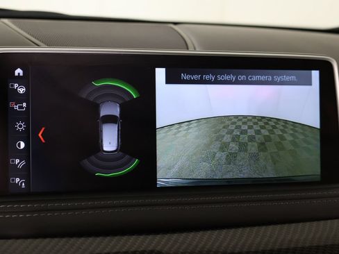 Used 2018 BMW X5 M AWD/4WD image 52