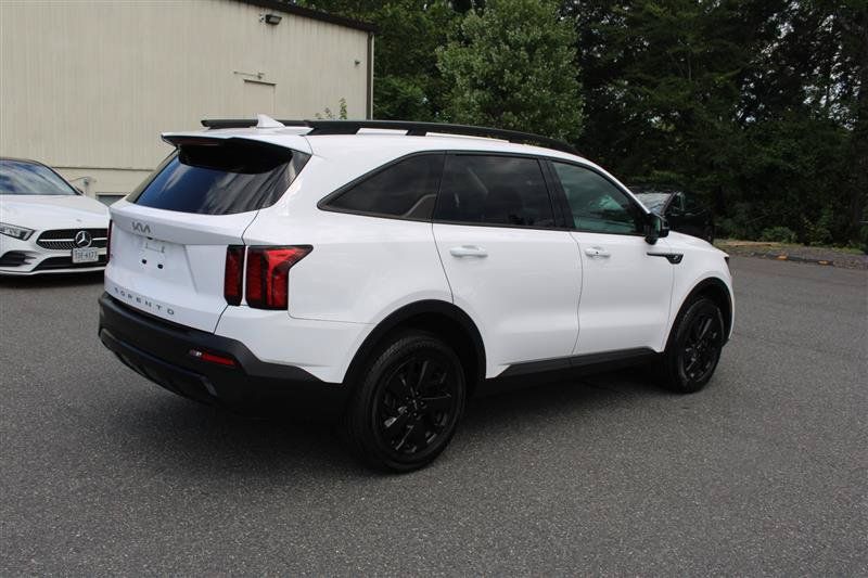Used 2022 Kia Sorento S AWD/4WD image 7
