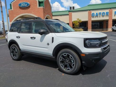 New 2026 Ford Bronco Sport Outer Banks w/ Outer Banks Tech Package+ image 2