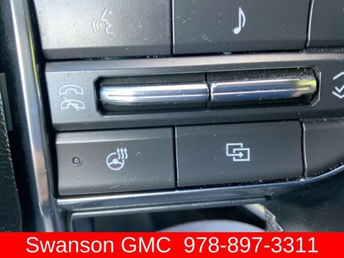 Certified 2025 GMC Acadia Elevation AWD/4WD image 34