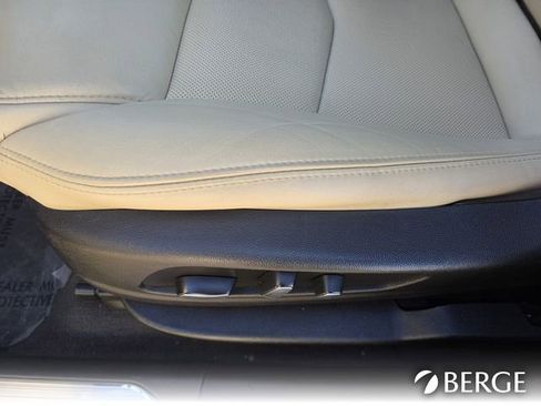 Used 2019 Cadillac XT5 Luxury image 16