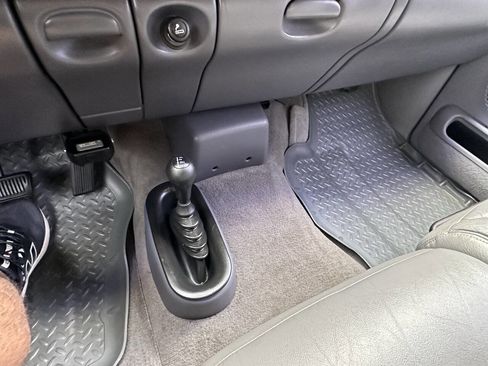 Used 1998 Dodge Ram 3500 Truck 4x4 Quad Cab image 36