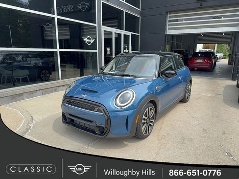 Used 2024 MINI Cooper S FWD image 1