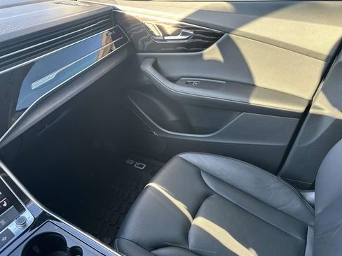 Used 2023 Audi Q8 Premium Plus w/ Premium Plus Package image 35