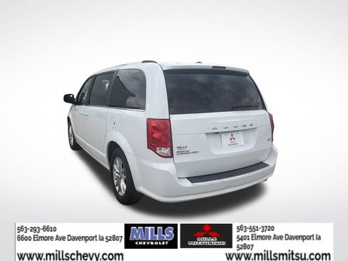 Used 2020 Dodge Grand Caravan SXT FWD image 7