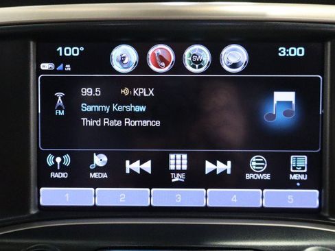 Used 2018 GMC Sierra 2500 Denali w/ Duramax Plus Package AWD/4WD image 55