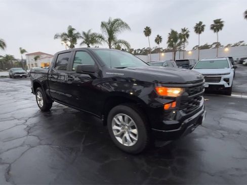 New 2025 Chevrolet Silverado 1500 Custom image 2