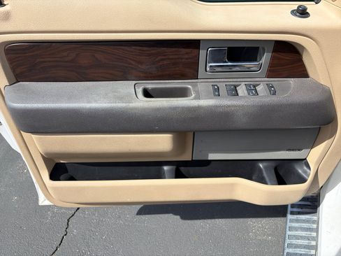Used 2012 Ford F150 Lariat w/ Lariat Chrome Pkg AWD/4WD image 9