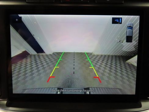 Used 2021 Ford F150 Lariat w/ Equipment Group 502A High image 15