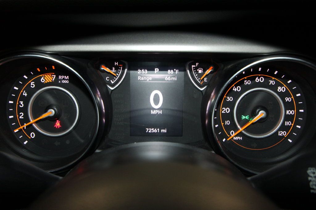 Used 2022 Jeep Wrangler Unlimited Sport AWD/4WD image 9