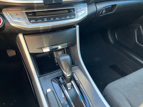 Used 2015 Honda Accord EX image 36