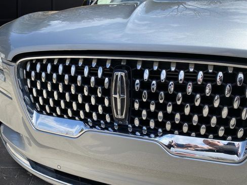 Used 2023 Lincoln Aviator Black Label w/ Dynamic Handling Package AWD/4WD image 51