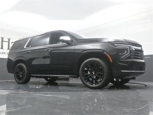 New 2025 Chevrolet Tahoe Premier image 2
