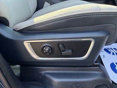 Used 2022 RAM 1500 Limited image 28