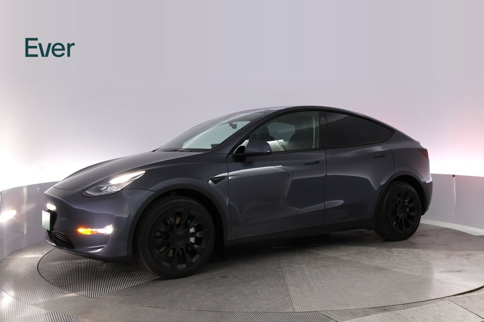 Used 2022 Tesla Model Y Long Range AWD/4WD image 18