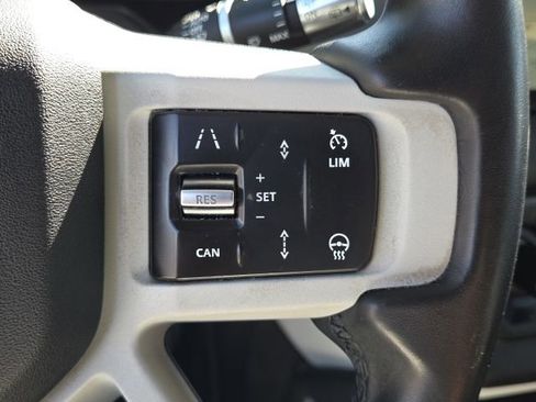 Used 2021 Land Rover Defender 110 SE AWD/4WD image 44