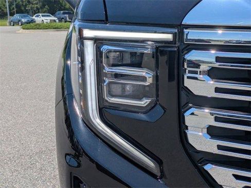 New 2026 GMC Sierra 1500 Denali w/ Denali Reserve Package image 12