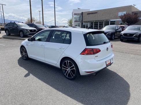 Used 2017 Volkswagen GTI Sport image 40