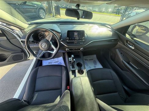 Used 2020 Nissan Altima 2.5 S image 10